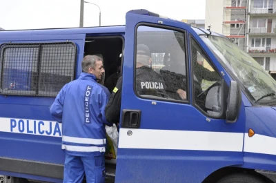 Pijany wjechał w blok