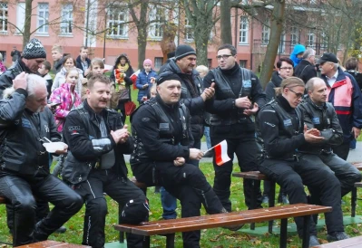 11 listopada 2015 w obiektywie Leszka Spigarskiego - Park Miejski - występ zesołu White Room