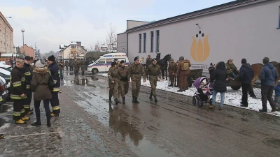 Parada Niepodległości 2016 w Redzie - fot. Marek Trybański