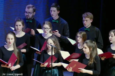 Koncert Inauguracyjny XXIII Festiwalu Pieśni o Morzu fot. Leszek Spigarski