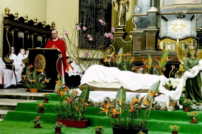 Liturgia Wielkiego Piątku w wejherowskiej Kolegiacie
