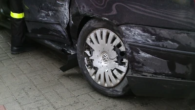Wypadek na skrzyżowaniu Myśliwskiej i Sikorskiego