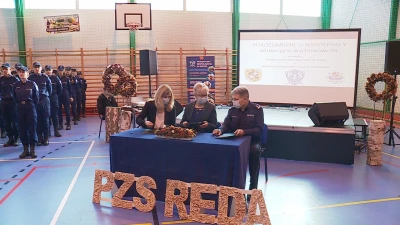 Ślubowanie uczniów w PZS Reda