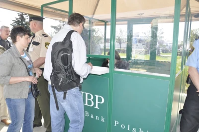 Moneta z „Błyskawicą” w cenie