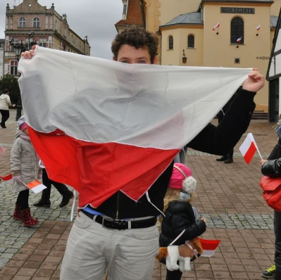 Biało-czerwona parada niepodległościowa w Wejherowie