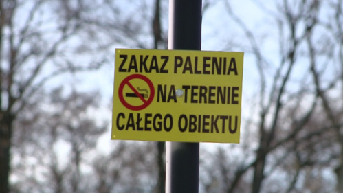 Wiosna w parku nie dla palaczy