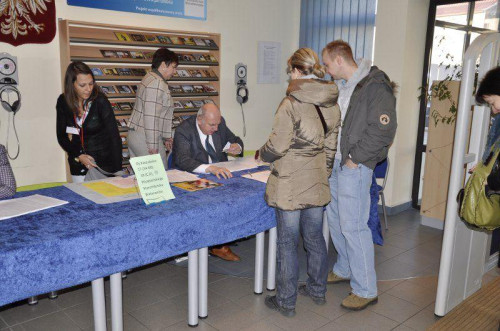 Wybory w wejherowskiej bibliotece, obwód nr 7