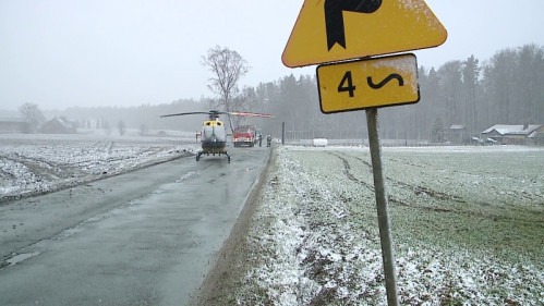 Wypadek w Łężycach. Wezwano śmigłowiec