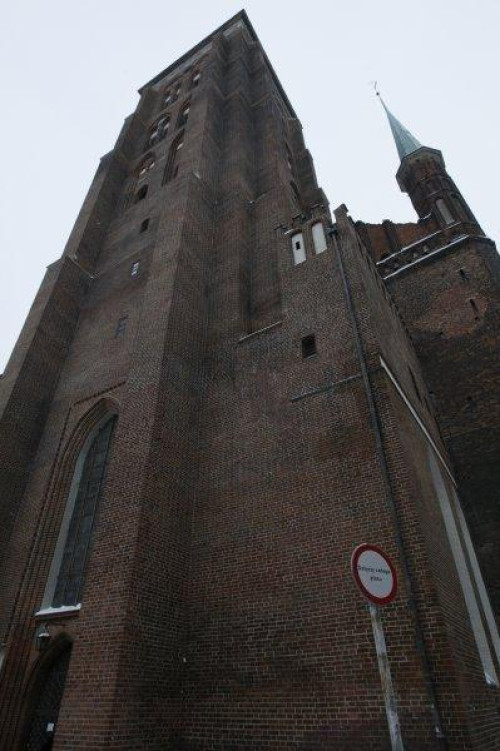 Gdańsk - Wieża Bazyliki Mariackiej odnowiona