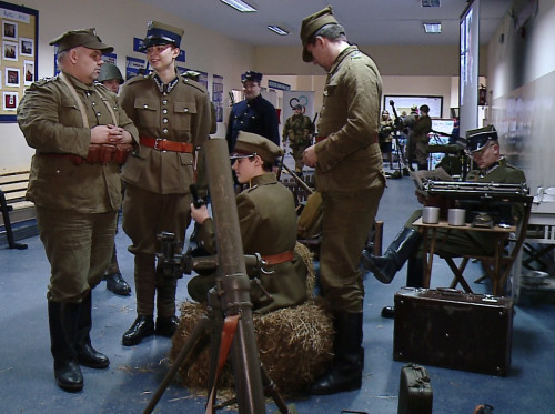 Miłośnicy militariów na wyzwolenie Redy