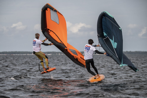 Puchar i Mistrzostwa Polski w kitesurfingu i wingfoilu w Pucku