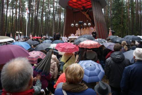 Uroczystości w Piaśnicy 2012