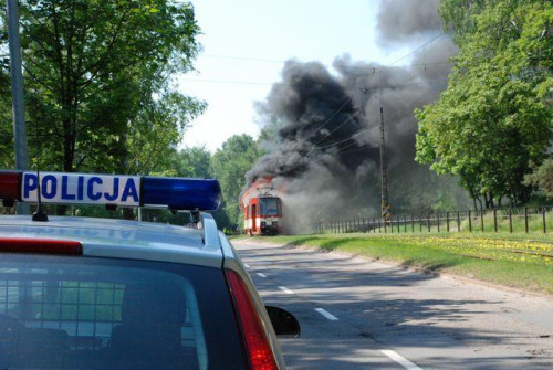 Gdańsk: Wysadzili tramwaj i porwali autobus