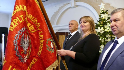 Poświęcenie sztandaru wejherowskiego Oddziału Związku Inwalidów Wojennych RP i spotkanie opłatkowe