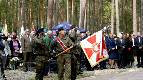Uroczystości  religijno-patriotyczne w Santkuarium Piaśnickim