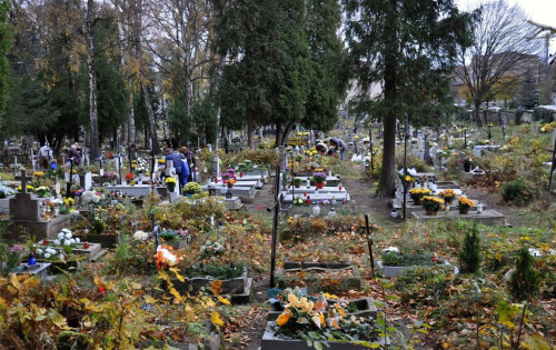 Dzień Zaduszny. Msza święta na starym cmentarzu – fot. Leszek Spigarski