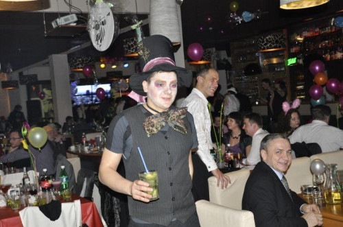Gdynia: Sylwestrowy Bal Kapeluszników w Coco Club