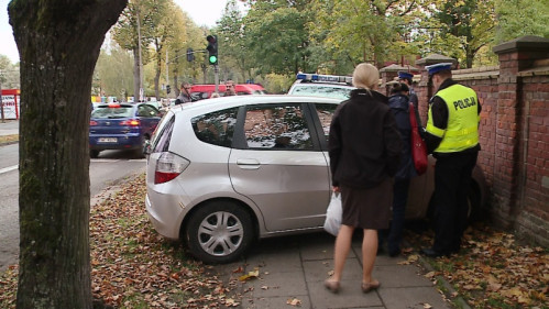 Wypadek z udziałem policji na ul. Sobieskiego