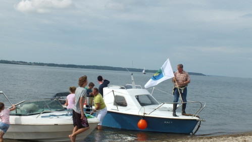 Przemaszerowali przez Zatokę Pucką