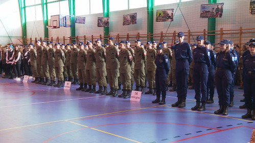 Ślubowanie uczniów w PZS Reda