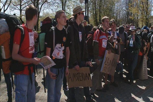 Sopot: Autostopowicze ruszyli do Amsterdamu. Zobacz zdjęcia
