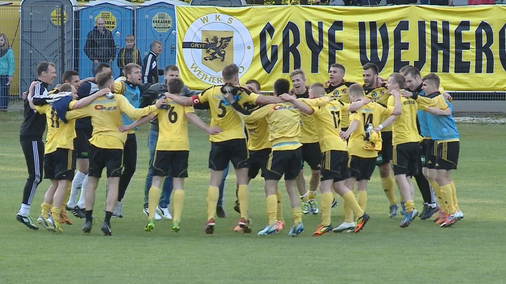Gryf zwycięża na własnym boisku 3:1