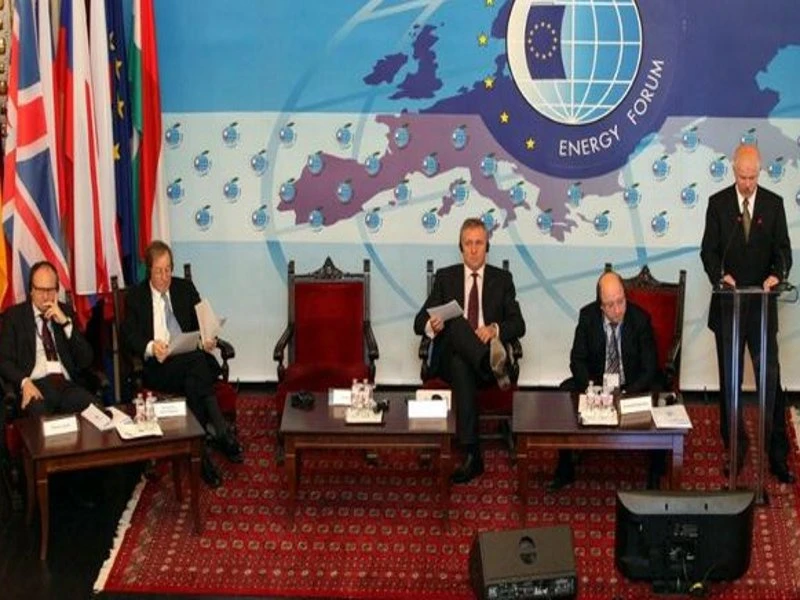 forum-ekonomiczne.pl