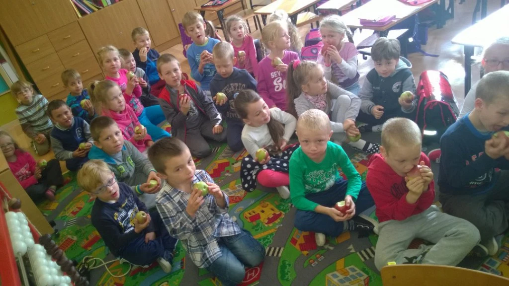 Jabłka dla każdego dziecka ze SP w Połchowie