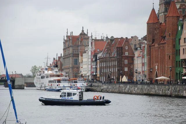 Przygotowania policjantów do Jarmarku św. Dominika