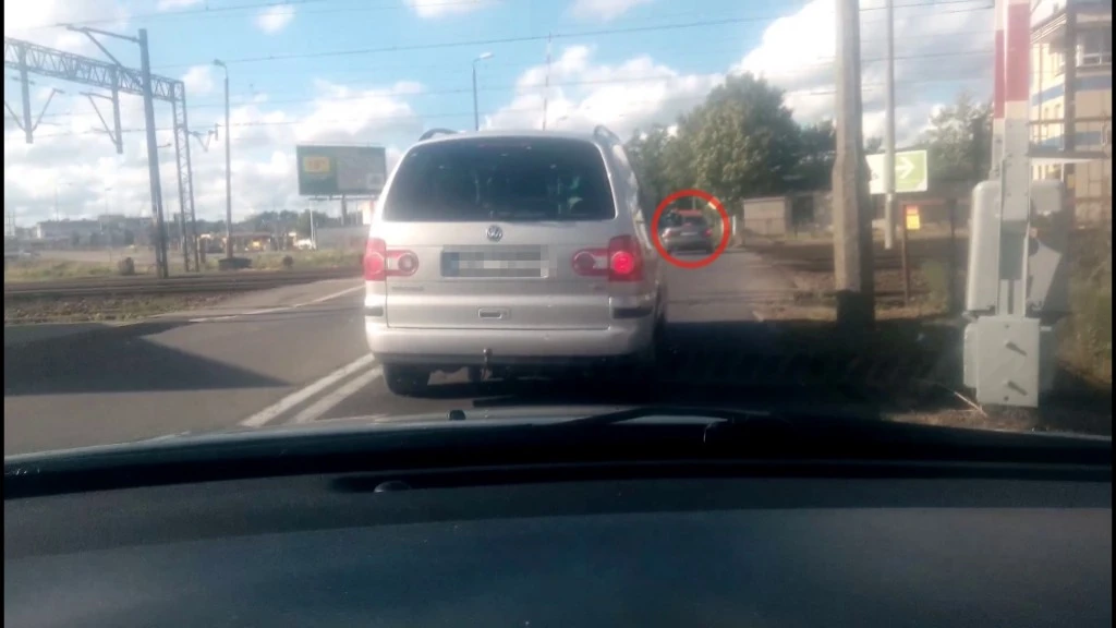 Wejherowo: Kierowcy łamią przepisy na przejazdach kolejowych
