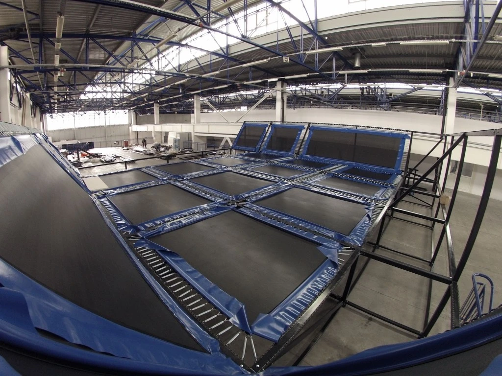 Park trampolin w centrum Gdyni czyli Jumcity
