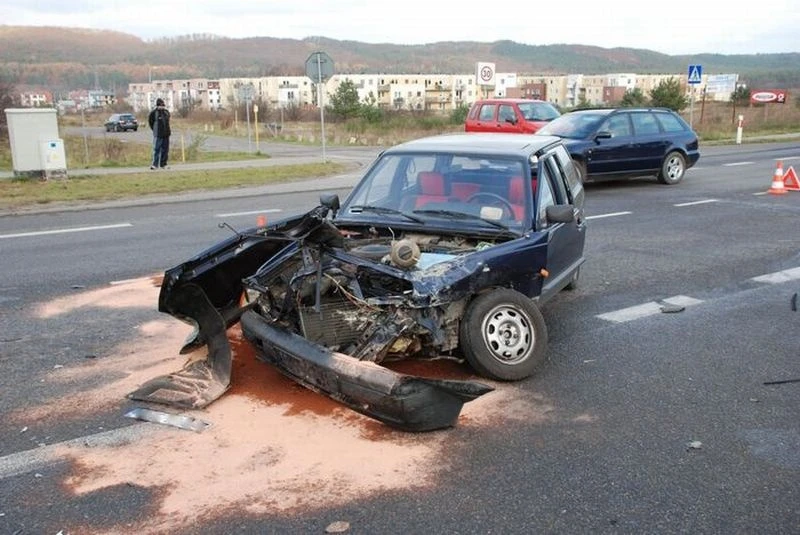 Zderzenie  volkswagena ze skodą