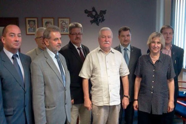 lechwalesa.blip.pl/