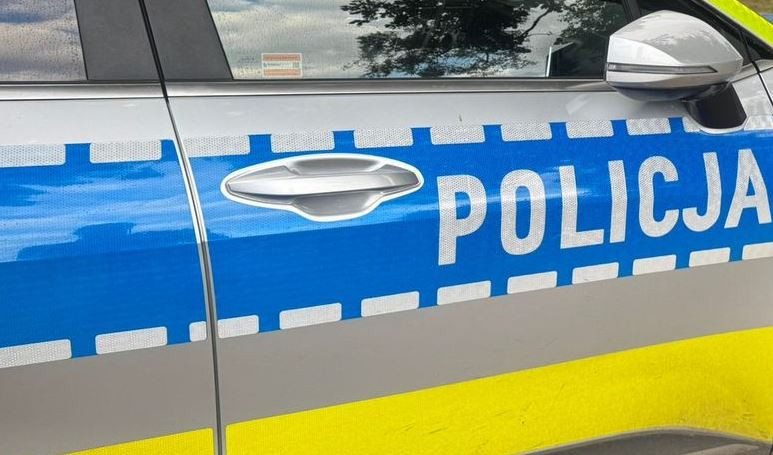 Niepokojący wpis o atakach nożem w szkołach. Policja namierzyła nastolatka