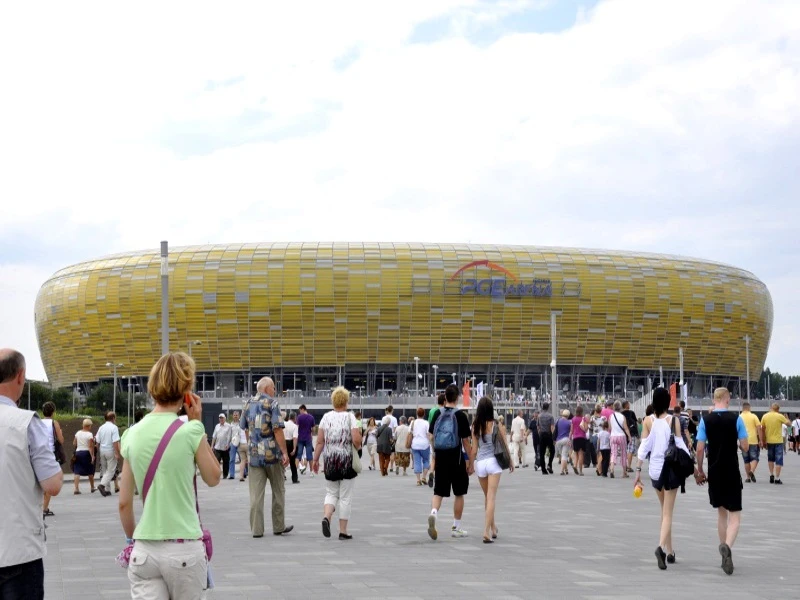 UEFA przejmuje PGE Arenę