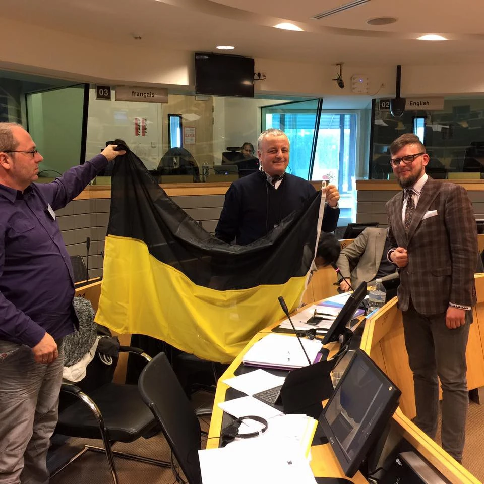 Kaszëbskô Jednota we frakcji zrzeszającej narody bez państwa