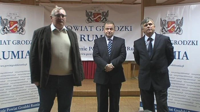 Rumia powiatem grodzkim?
