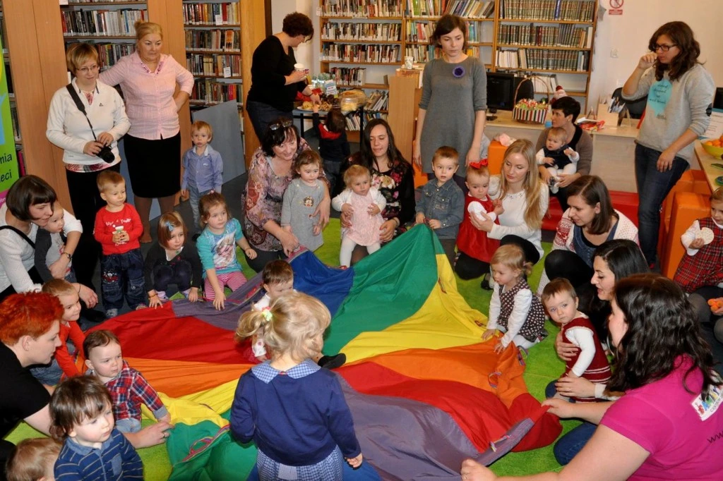 Cykl spotkań dla rodziców z małymi dziećmi - stwórz trwałą i mądrą więź