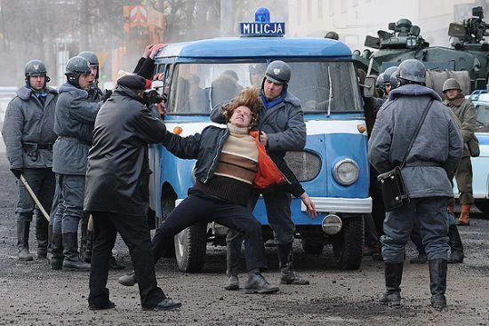 Rumia: Wędrująca wystawa zdjęć z planu filmowego "Czarnego czwartku"