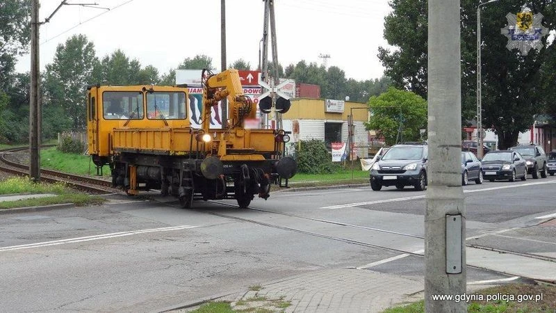 Gdynia: Bezpieczny przejazd-zatrzymaj się i żyj