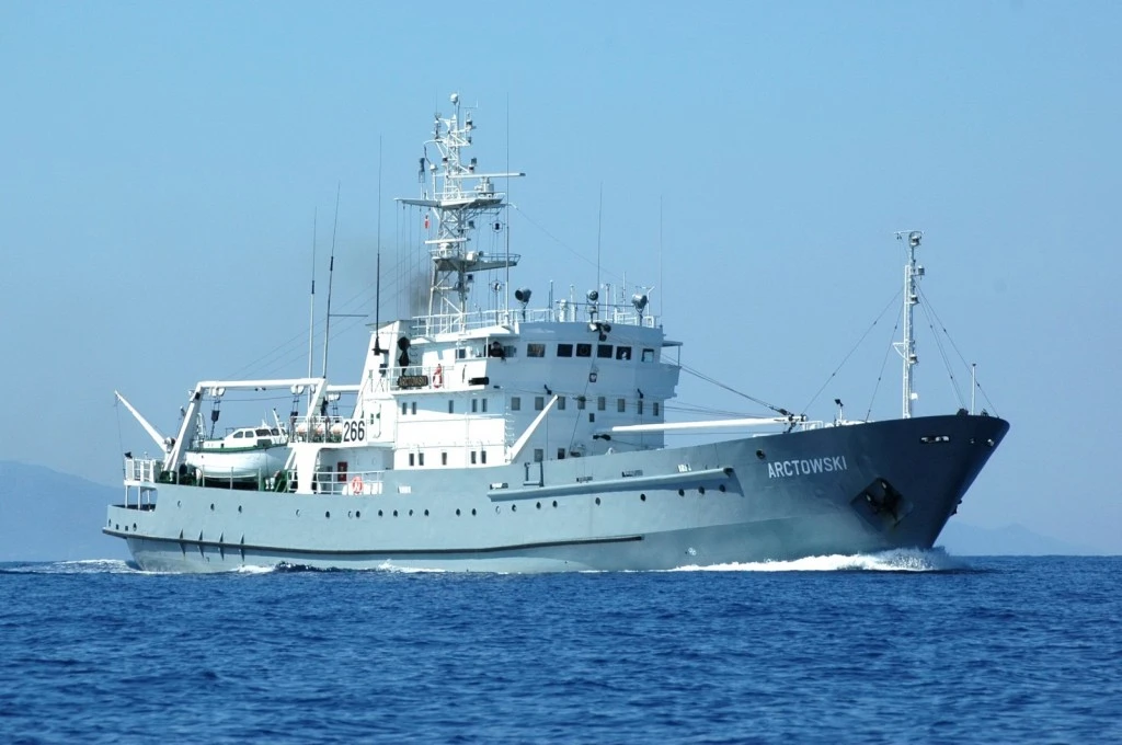 ORP Arctowski. (fot. archiwum ORP Arctowski)/MW