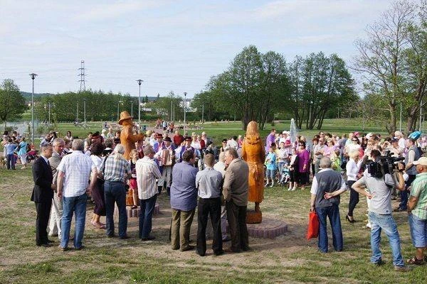 Reda: Można już spacerować po parku. Zobacz zdjęcia