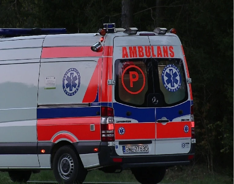 Do stawu wpadła 5-letnia dziewczynka
