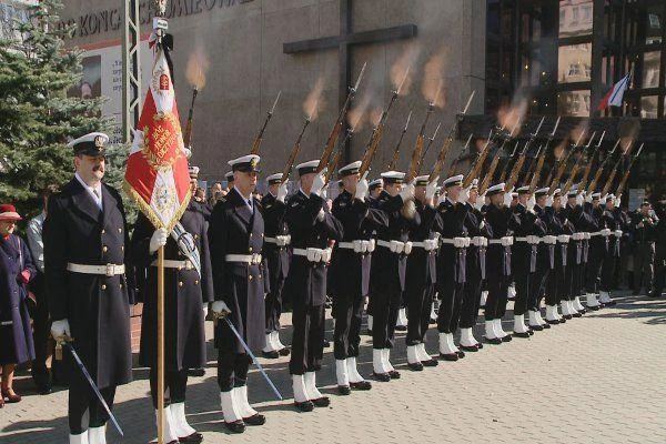 Gdynia dla Smoleńska rok po katastrofie. Zobacz zdjęcia