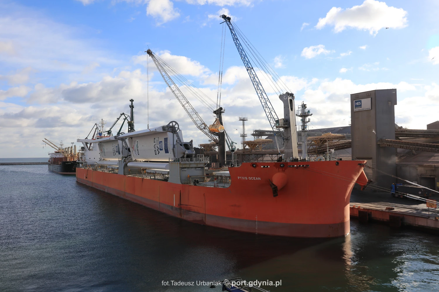MV Pyxis Ocean w gdyńskim porcie. fot. Tadeusz Urbaniak, Port Gdynia