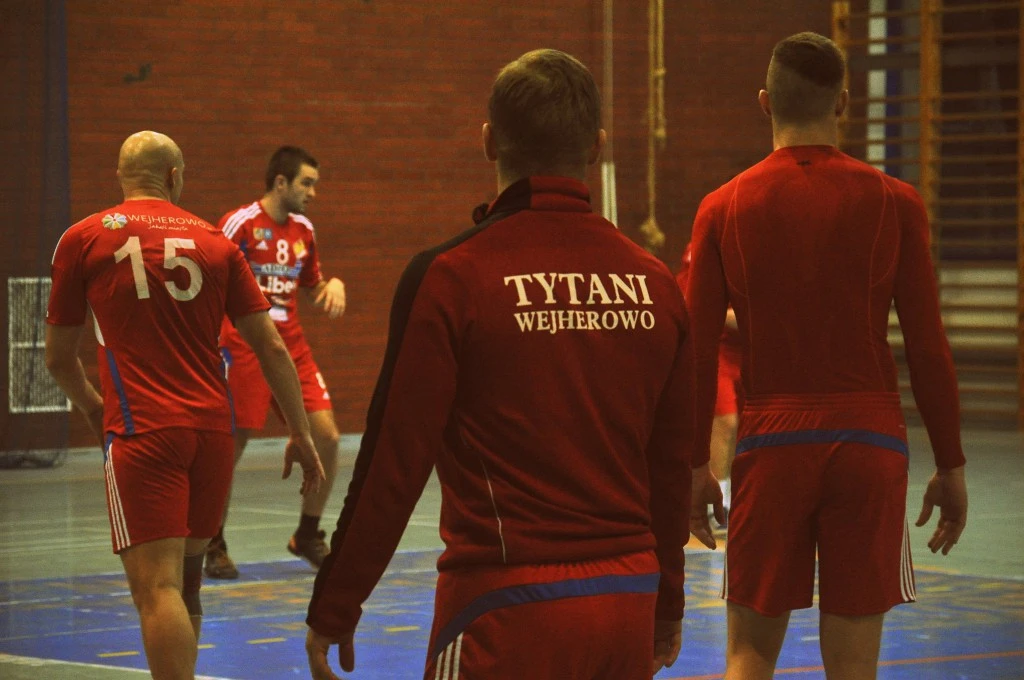 Tytani wygrywają z Samborem Tczew