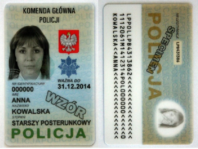 Funkcjonariusze mają nowe legitymacje