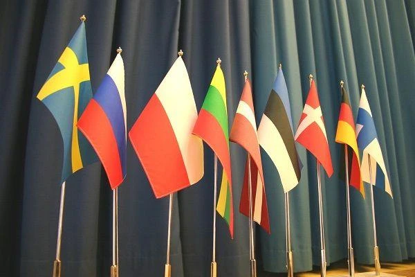 Sopot: Ukradli 12 flag krajów nadbałtyckich