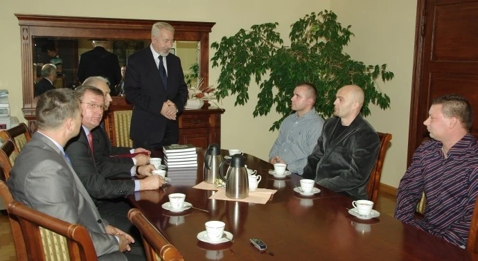 Prezydent wyróżnił organizatorów zawodów sportowych