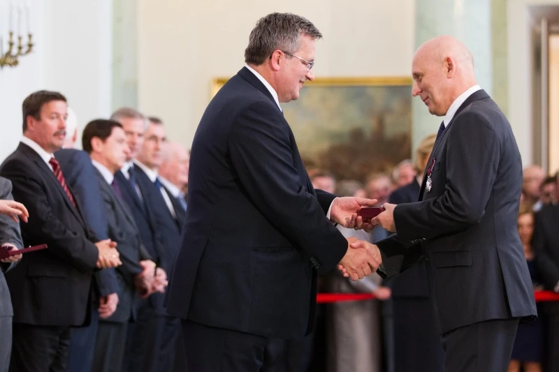 Odznaczenie dla starosty z rąk prezydenta 